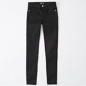 NWOT Abercrombie Mid-Rise Super Skinny Jeans